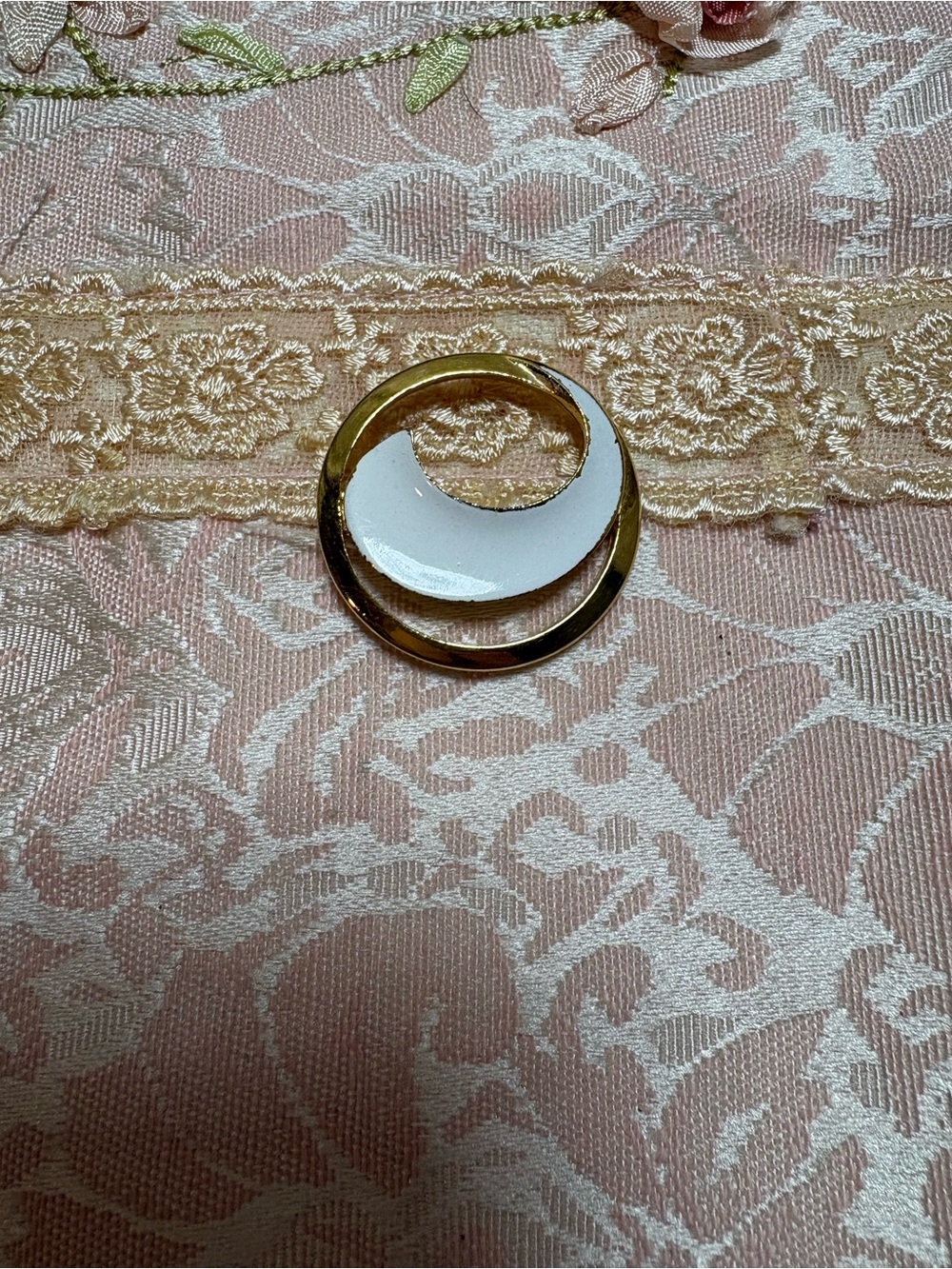 Vintage Trifari White Enamel Crescent Moon Gold Tone Brooch Pin